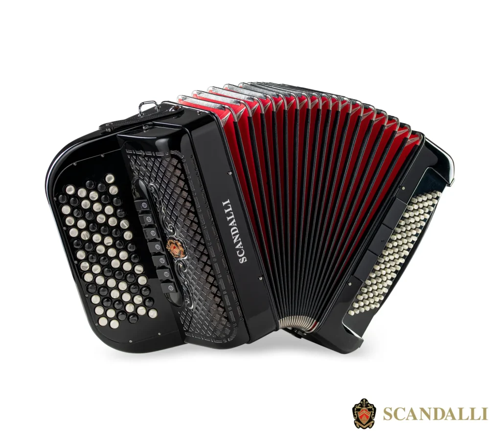 Balkan Junior (aperta) - Scandalli Accordions